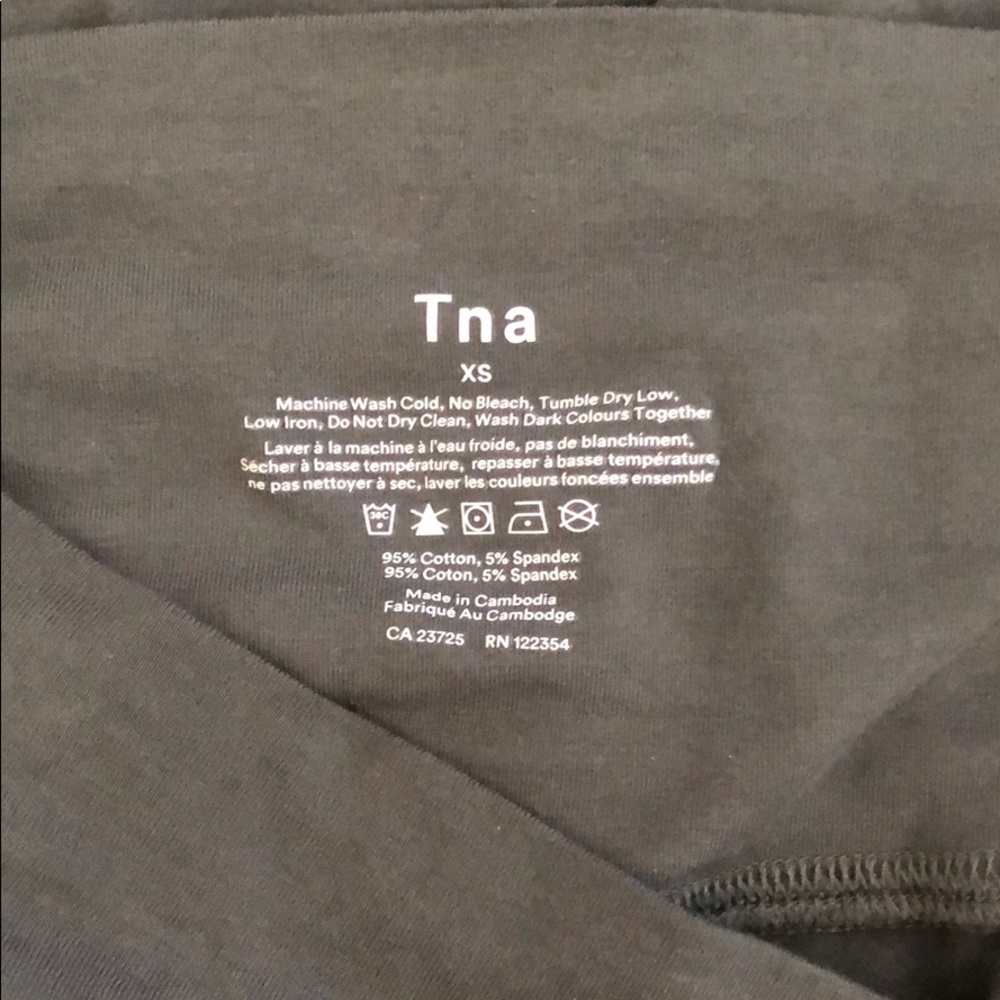 Mini Skirt - Picture 5 of 6